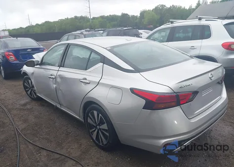 2019 Nissan Altima 2.5 Sl z USA, uszkodzony, nr VIN 1N4BL4EV3KC214502